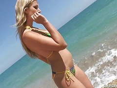 RelaXXX presents: Carol goldnerova seaside strip
