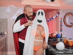 RelaXXX presents: Hardcore ffm threesome with stunning emma hix & lasirena69