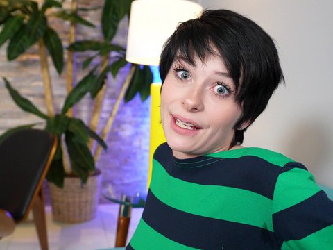 RelaXXX presents: Short hair kitty lynn gives a blowjob and gets fucked balls deep